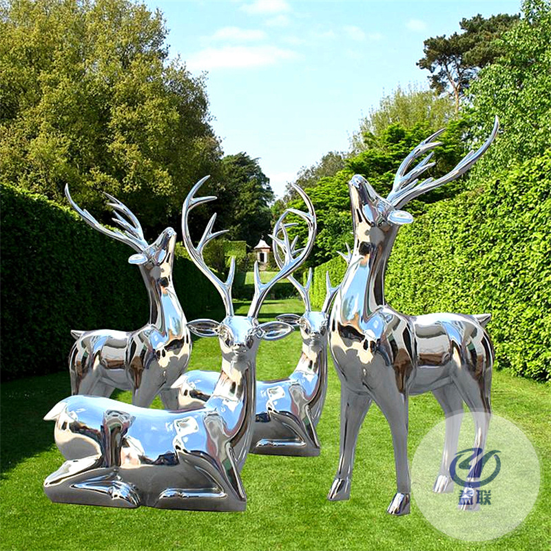 不锈钢鹿雕塑定制户外景观学校园林摆件铁艺金属发光镂空几何小鹿
